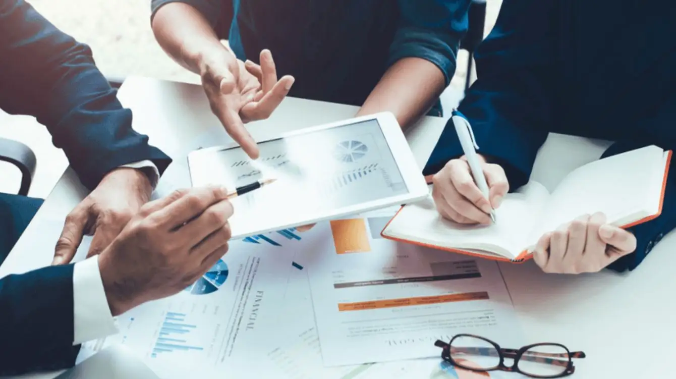 Why IT Risk Compliance Deserves Your Attention 2 Compliance Audit