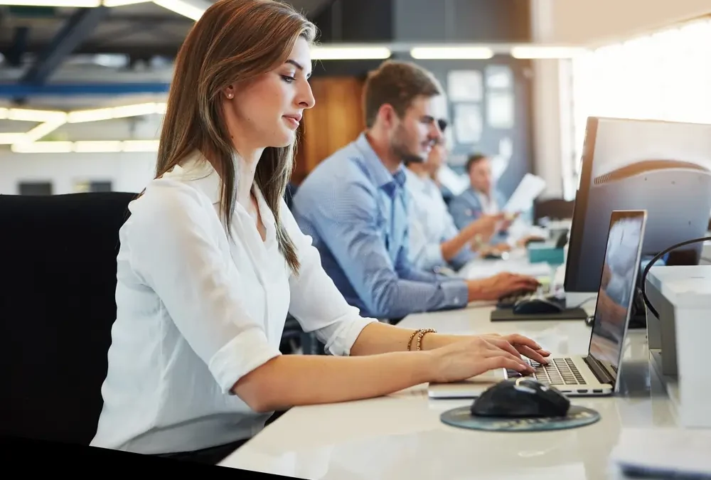 Essential Ways of Workplace IT Management That Boost Productivity & Reduce Downtime